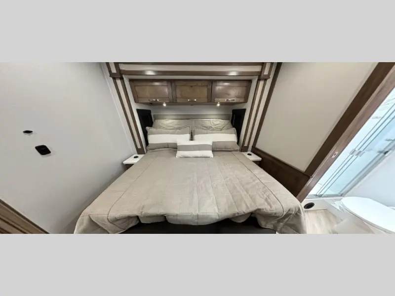 2027 Jayco Seneca 37K