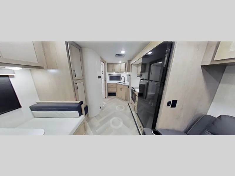 2027 Ember Rv E-Series 22MLQ