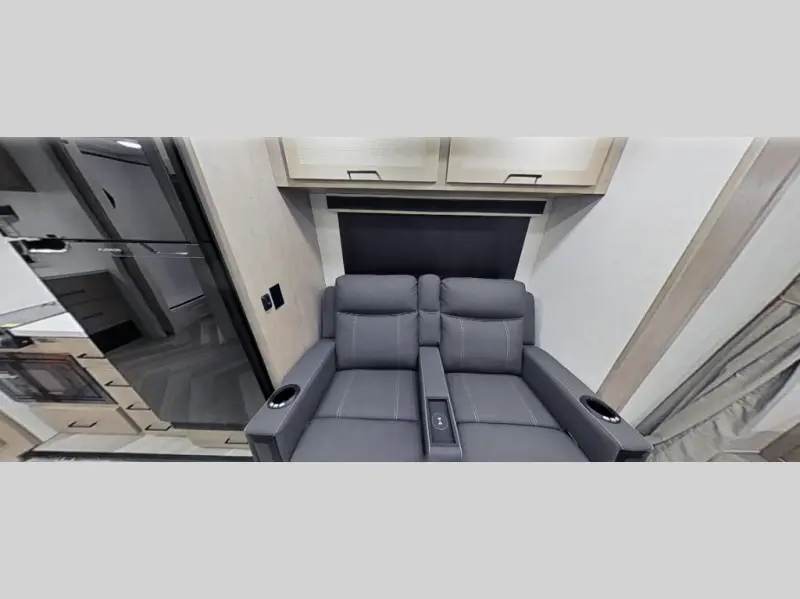 2027 Ember Rv E-Series 22MLQ