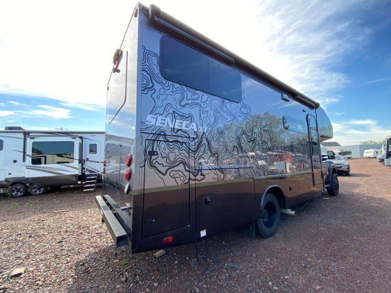 Used 2024 Jayco Seneca XT 29T