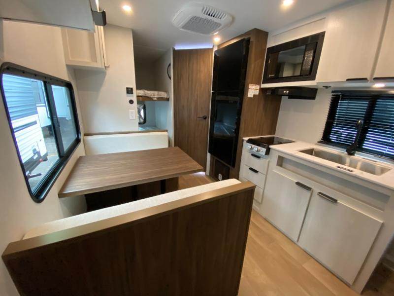 New 2026 Winnebago Access 18DBH