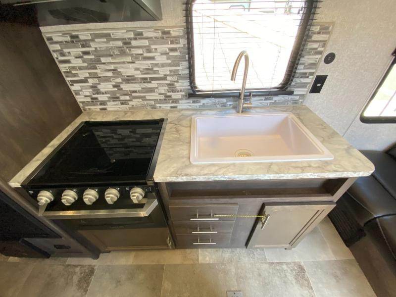 2020 Dutchmen Rv Coleman Lantern LT Series 274BH