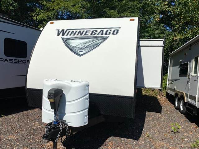 Used 2019 Winnebago Industries Towables Micro Minnie 2108DS