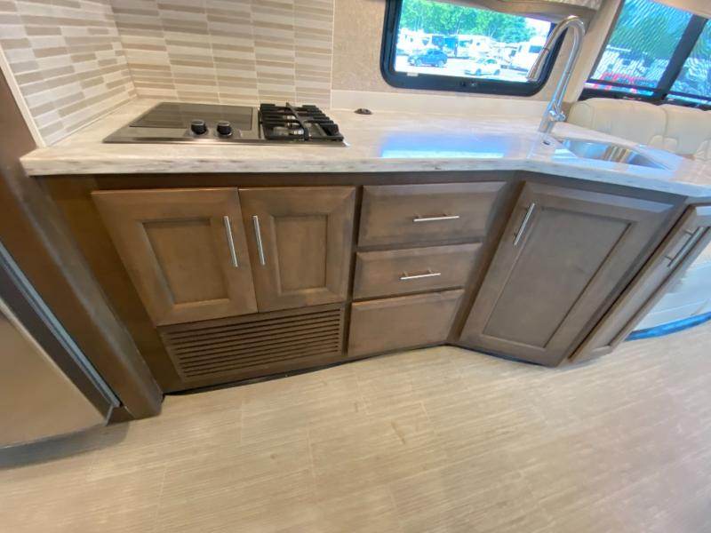 2021 Thor Motor Coach Magnitude SV34