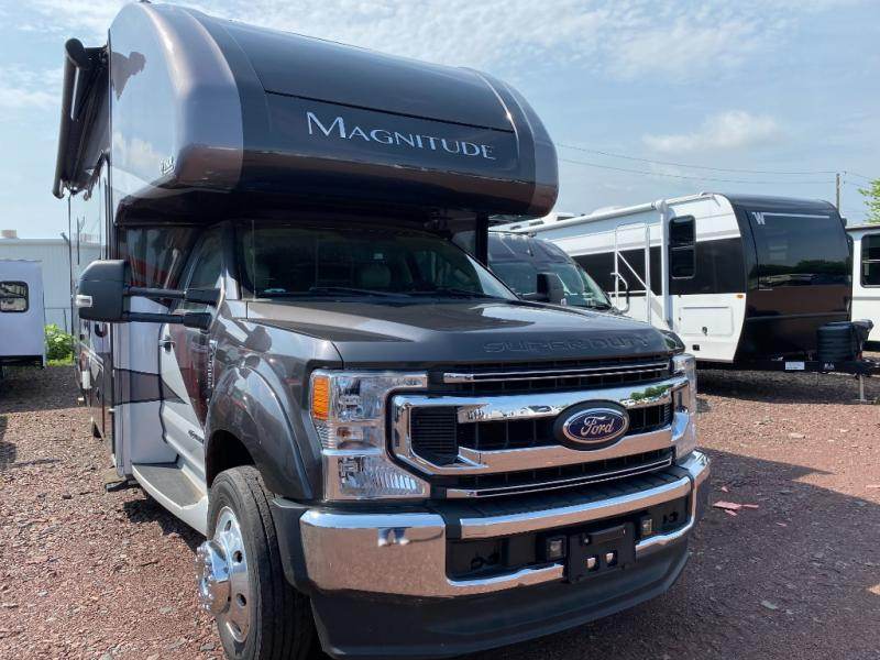 2021 Thor Motor Coach Magnitude SV34