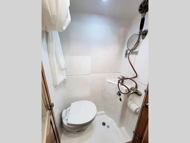 2027 Coachmen Rv Galleria 24FL
