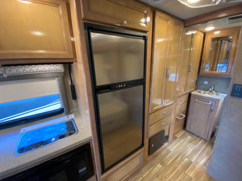 2019 Thor Motor Coach Synergy Sprinter 24MB