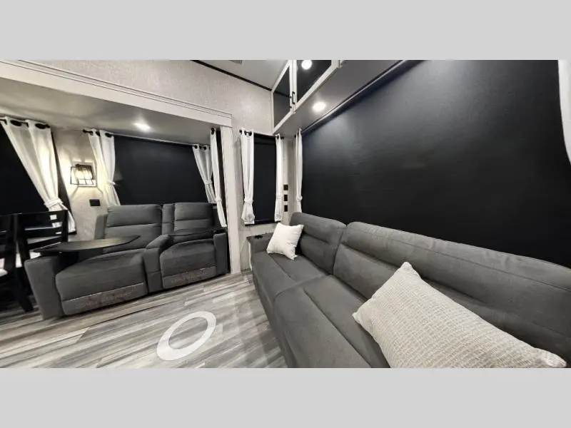 2027 Jayco Jay Flight Bungalow 40DLFT