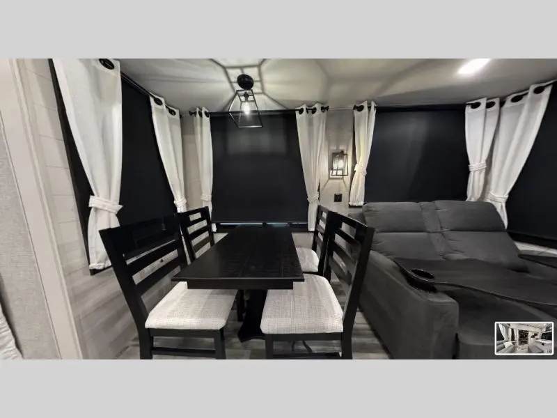 2027 Jayco Jay Flight Bungalow 40DLFT