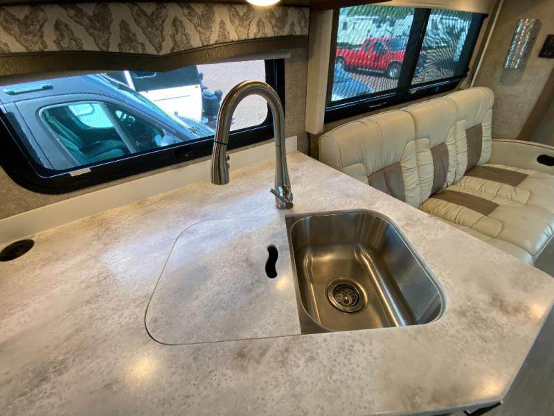 2021 Thor Motor Coach Magnitude SV34