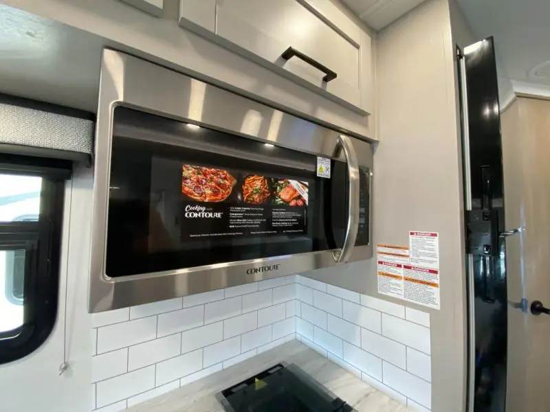 2027 Jayco Melbourne 24L
