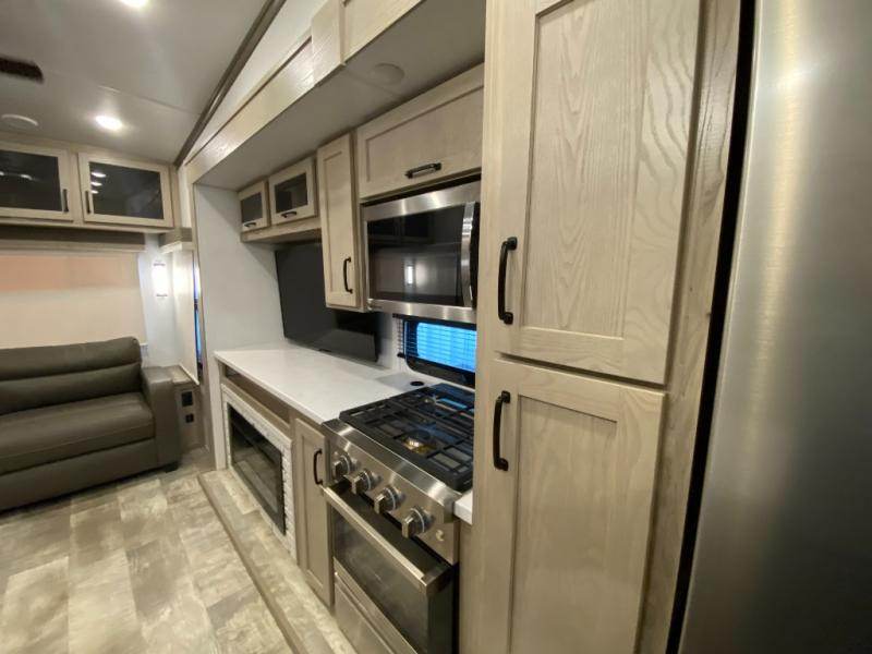 2024 Forest River Rv Flagstaff Classic 361RL