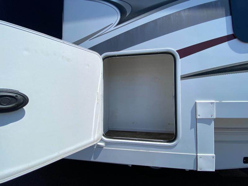 2016 Forest River Rv Sunseeker MBS 2400W