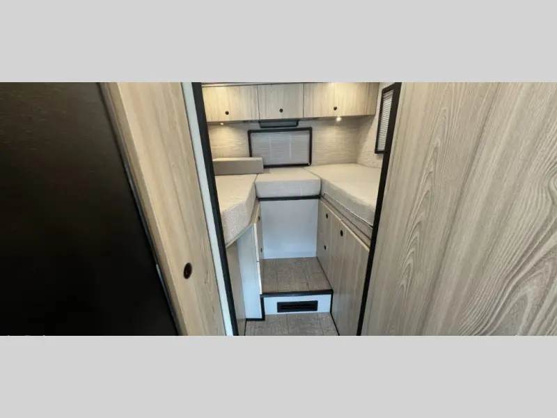 2027 Jayco Granite Ridge 23S