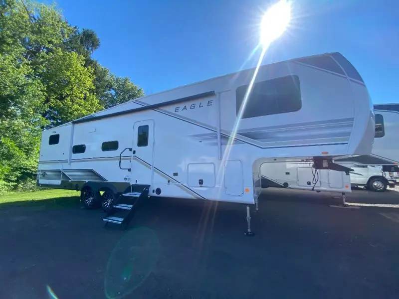 2027 Jayco Eagle HT 31QBH