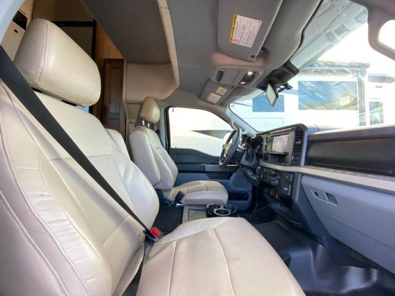 Used 2024 Jayco Seneca XT 29T
