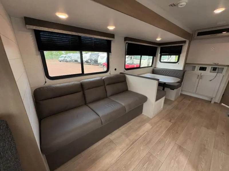 2027 Jayco Jay Flight SLX 262RLS