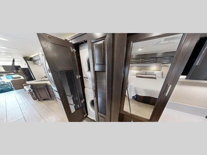2027 Jayco Seneca Prestige 37M