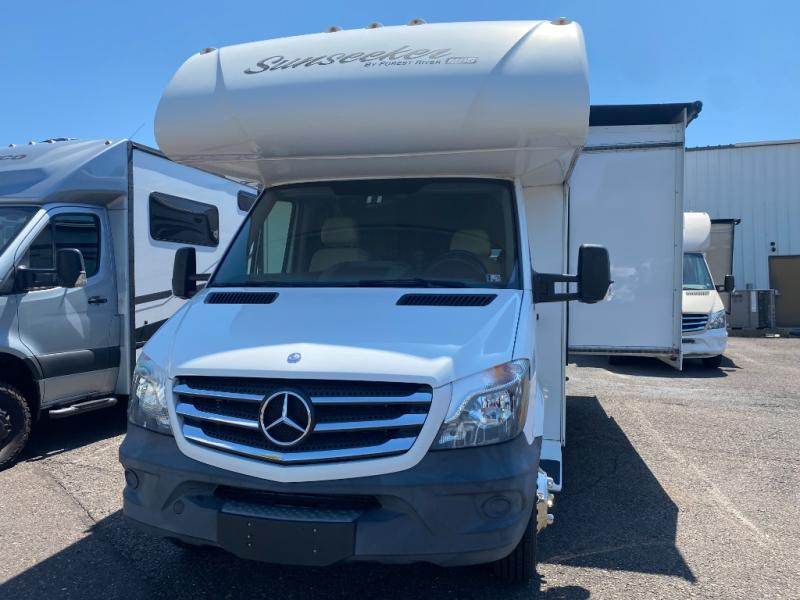 2016 Forest River Rv Sunseeker MBS 2400W