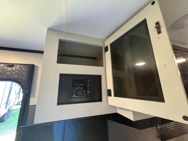 2021 JAYCO JAY FEATHER X 23 B