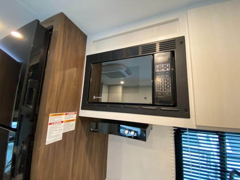 New 2026 Winnebago Access 18DBH