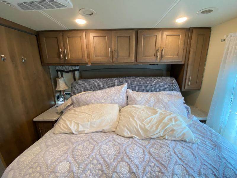 2021 Thor Motor Coach Magnitude SV34