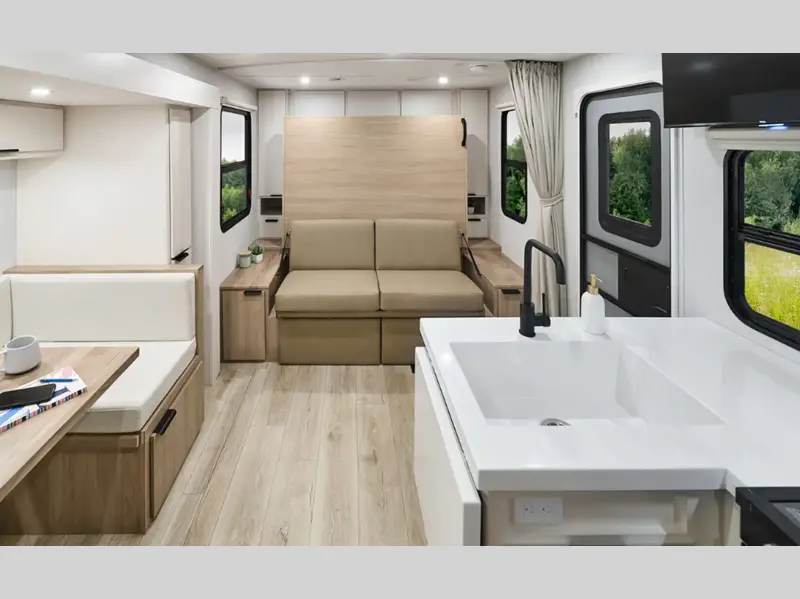 2027 Winnebago Thrive 22MBH