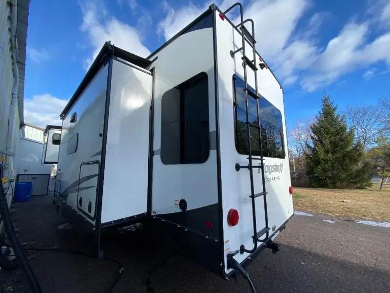 2024 Forest River Rv Flagstaff Classic 361RL