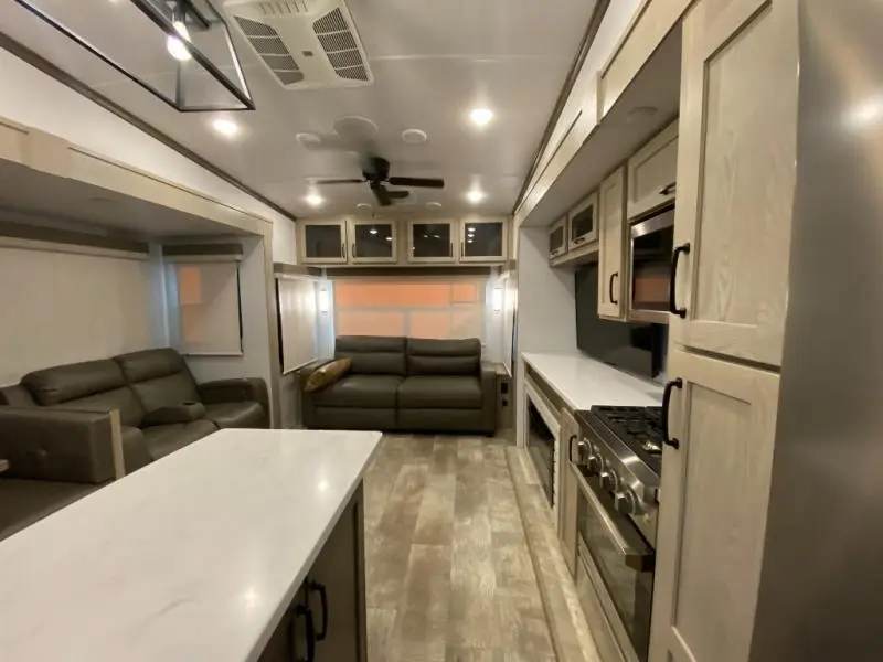 2024 Forest River Rv Flagstaff Classic 361RL