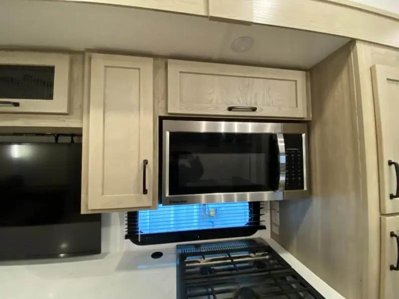 2024 Forest River Rv Flagstaff Classic 361RL