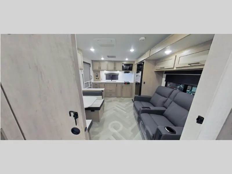 2027 Ember Rv E-Series 24RLD