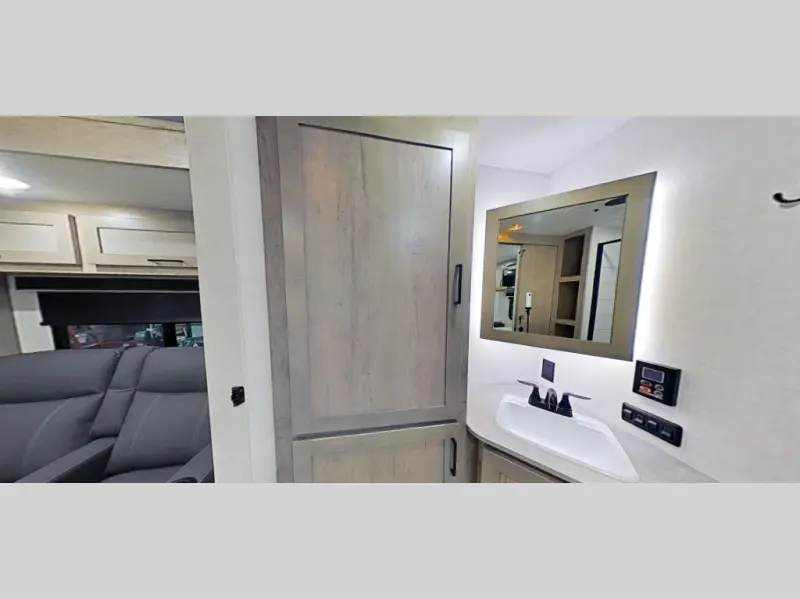 2027 Ember Rv E-Series 24RLD
