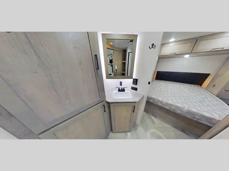 2027 Ember Rv E-Series 24RLD