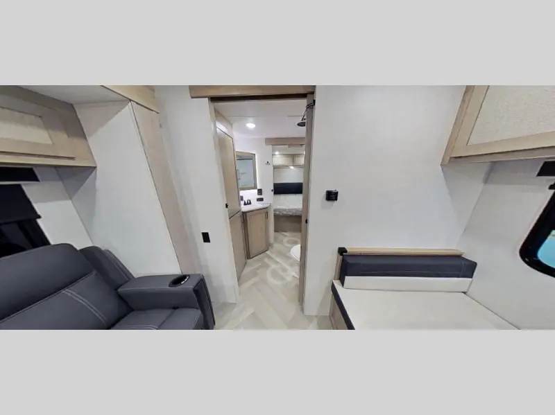 2027 Ember Rv E-Series 24RLD