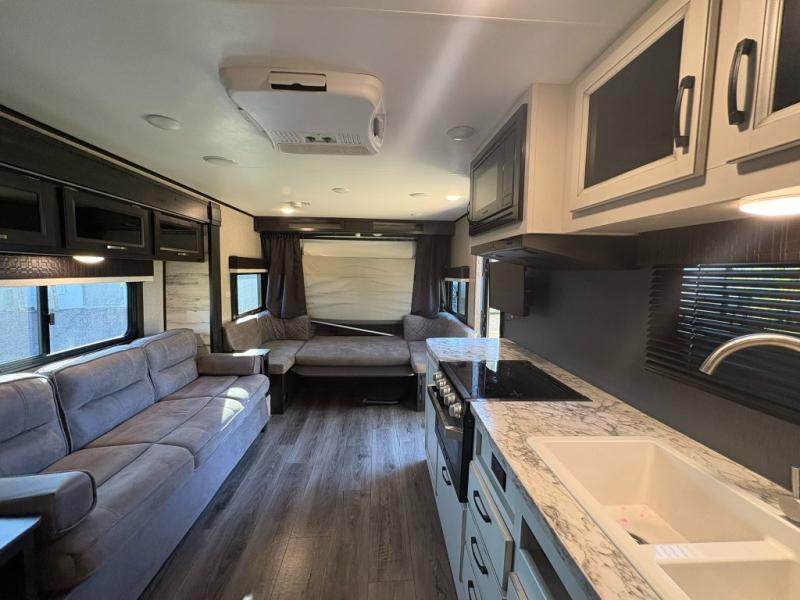 2021 JAYCO JAY FEATHER X 23 B