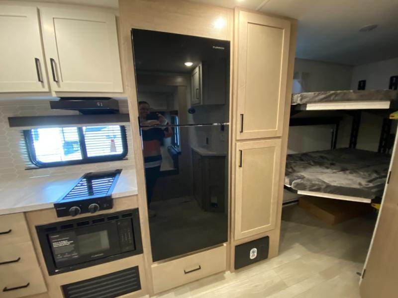 2026 Ember Rv E-Series 26ETS