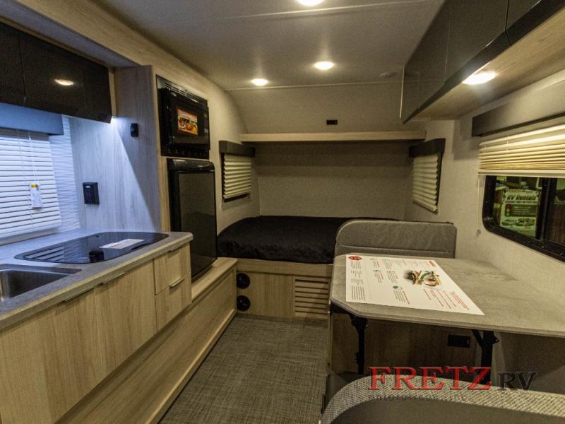 Winnebago Dinette